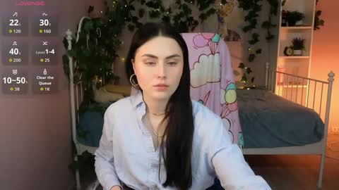 Snapshot of noralumi chatting on May 6, 2026, 5:46 am Nora online show from May 6, 2026, 5:46 am