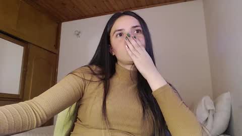 Snapshot of noreen_ chatting on March 6, 2026, 9:55 pm noreen_ online show from March 6, 2026, 9:55 pm