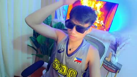 Hi im ariel online show from June 19, 2026, 3:16 pm