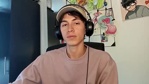 Norehg online show from September 9, 2025, 7:13 pm