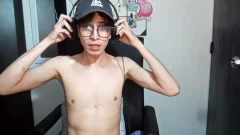 Norehg online show from September 19, 2025, 8:49 am