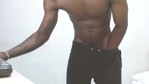 noreno9159 online show from February 14, 2026, 12:02 pm