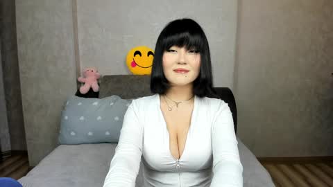 Snapshot of norinorika chatting on April 2, 2026, 7:11 pm Nori online show from April 2, 2026, 7:11 pm