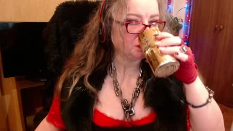 miss Tress online show from January 11, 2025, 9:25 pm