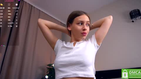 Hello Im Marina  and its my fourth day D online show from December 2, 2024, 9:39 pm