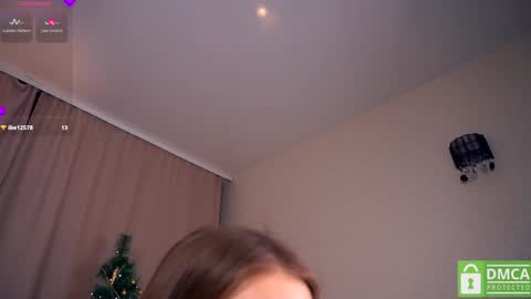 Hello Im Marina  and its my fourth day D online show from January 3, 2025, 8:22 pm