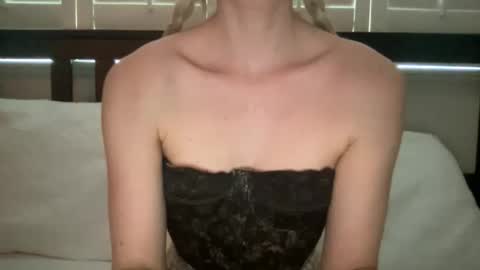 noscandal online show from November 19, 2025, 7:25 pm