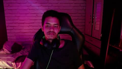 not4work online show from March 29, 2026, 6:02 am