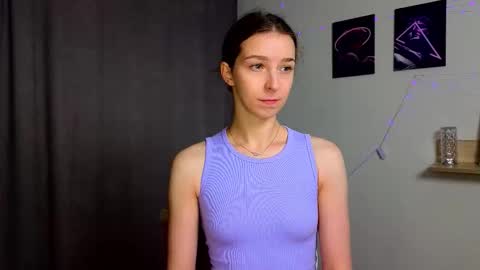 Hello My name is Helene NTMU  Finger up if u like what u see online show from October 6, 2025, 2:03 pm