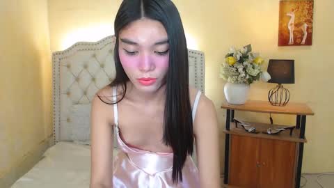 Kyline online show from December 8, 2024, 6:11 am