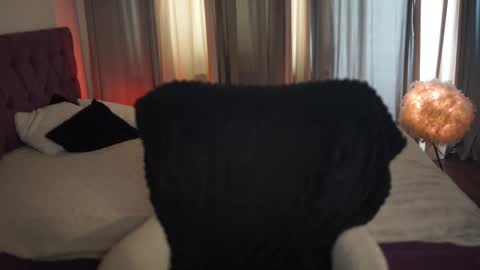 Tina online show from May 8, 2026, 1:38 pm