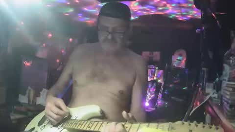 notflamingfart online show from January 8, 2026, 9:39 pm