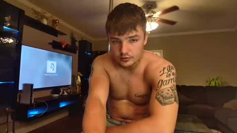 Snapshot of notoribliss chatting on September 22, 2025, 7:10 am Riley online show from September 22, 2025, 7:10 am