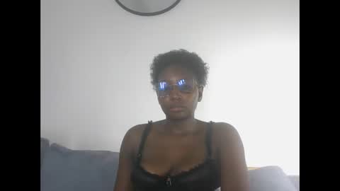 Snapshot of notorioussaint chatting on October 9, 2025, 7:23 pm notorioussaint online show from October 9, 2025, 7:23 pm