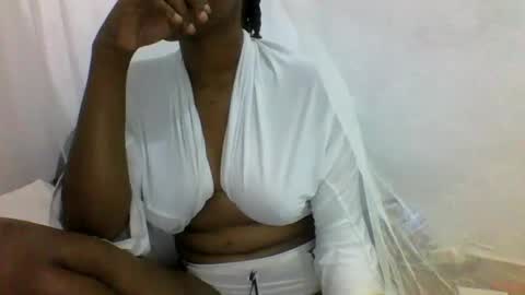 notoy1 online show from February 6, 2025, 1:05 am