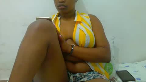 notoy1 online show from October 5, 2025, 9:02 pm