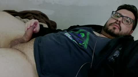 Snapshot of notrak12 chatting on May 8, 2026, 7:46 am notrak12 online show from May 8, 2026, 7:46 am