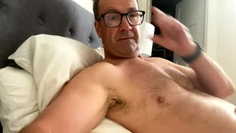 Nottsaust online show from February 26, 2026, 2:43 am