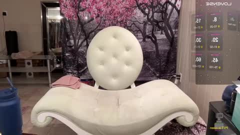 NotUrBabyMoms online show from February 26, 2025, 2:25 pm