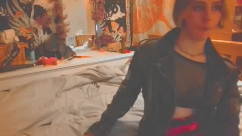 Snapshot of notyourfemboi chatting on October 24, 2025, 2:30 am Lucy online show from October 24, 2025, 2:30 am