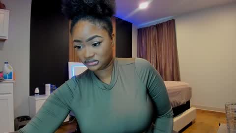 Snapshot of novacandy chatting on February 11, 2025, 4:24 pm Nova online show from February 11, 2025, 4:24 pm