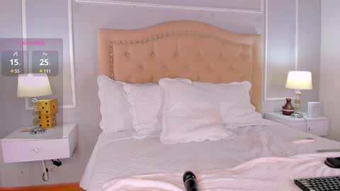 Andrea online show from December 10, 2024, 10:47 pm