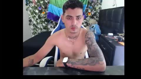novaluxstudio online show from May 21, 2026, 7:32 pm