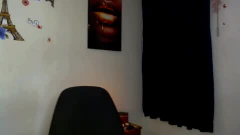 Snapshot of novanyx11 chatting on September 25, 2025, 9:51 pm Nova... online show from September 25, 2025, 9:51 pm