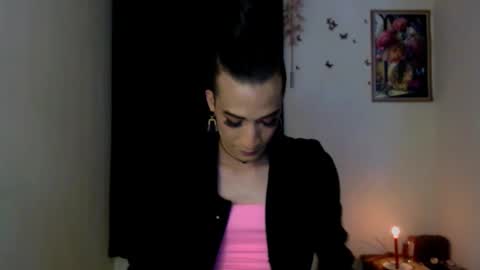 Snapshot of novanyx11 chatting on November 6, 2025, 10:10 pm Nova... online show from November 6, 2025, 10:10 pm