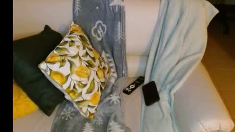 Snapshot of novaperotti chatting on September 20, 2025, 12:44 am novaperotti online show from September 20, 2025, 12:44 am