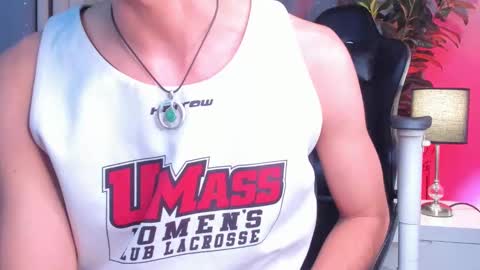 Snapshot of novawheeler chatting on September 22, 2025, 11:40 pm Nova online show from September 22, 2025, 11:40 pm