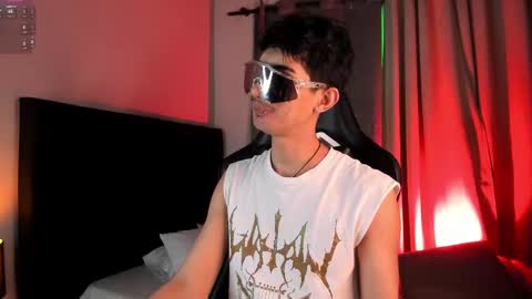 Snapshot of novawheeler chatting on September 26, 2025, 4:00 pm Nova online show from September 26, 2025, 4:00 pm