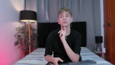NovayBrian online show from January 7, 2025, 4:29 am