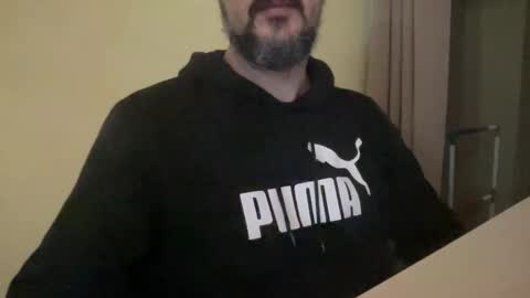 novio_muyalto online show from November 12, 2025, 10:30 pm