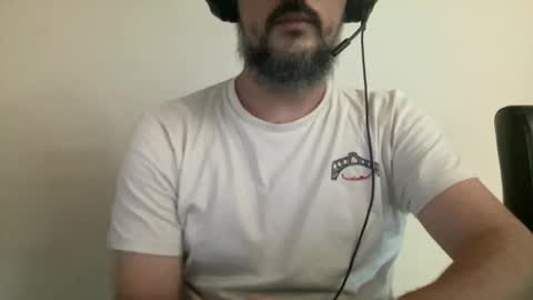 novio_muyalto online show from May 8, 2026, 10:37 pm