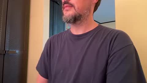 Snapshot of novio_muyalto chatting on July 7, 2026, 11:31 pm novio_muyalto online show from July 7, 2026, 11:31 pm