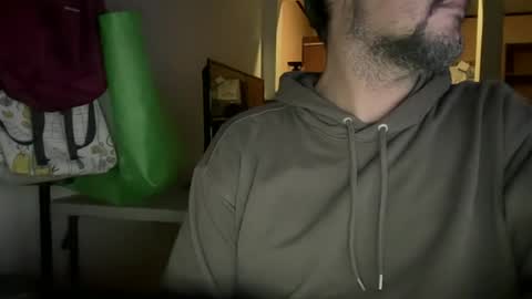 Snapshot of novio_muyalto chatting on July 14, 2026, 5:34 am novio_muyalto online show from July 14, 2026, 5:34 am