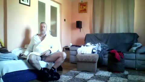 nudejack75 online show from February 28, 2026, 10:49 am