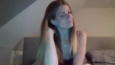 Snapshot of nudgemanalice69 chatting on October 3, 2025, 3:58 am Alice Nudgeman online show from October 3, 2025, 3:58 am