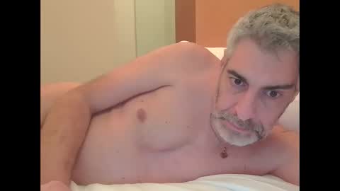 nudisti36 online show from February 10, 2026, 11:42 pm