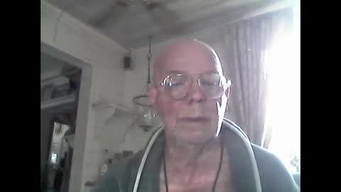 Snapshot of nudistjavist chatting on April 25, 2026, 5:32 am Haky online show from April 25, 2026, 5:32 am