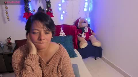 Snapshot of nuit_rose chatting on December 21, 2024, 5:14 am nuit_rose online show from December 21, 2024, 5:14 am