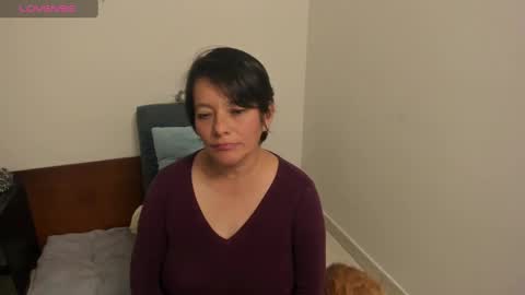 Snapshot of nuit_rose chatting on January 25, 2025, 5:18 am nuit_rose online show from January 25, 2025, 5:18 am
