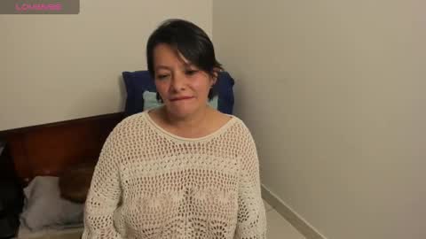 Snapshot of nuit_rose chatting on February 14, 2025, 5:19 am nuit_rose online show from February 14, 2025, 5:19 am