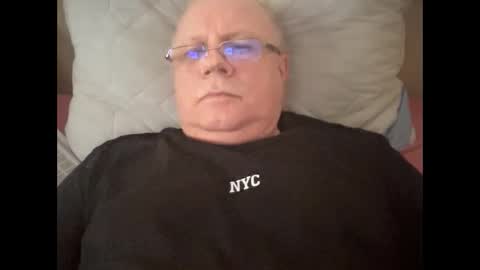 nukiss online show from November 6, 2025, 10:38 am