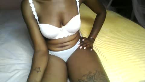 nukshypipi online show from April 7, 2026, 12:49 pm