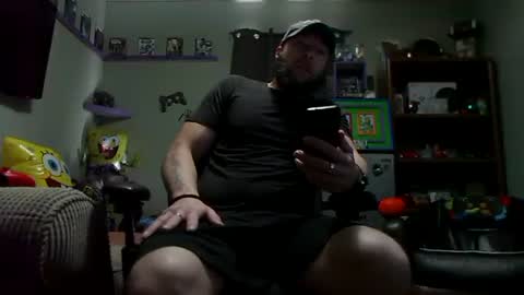 Awwwww Hey Sweetie Pies. Welcome To The Sweetie Pie Lounge. Enjoy The Dad-Cast. SweetCorny Fun-loving Dad Talk. online show from October 29, 2025, 8:54 pm