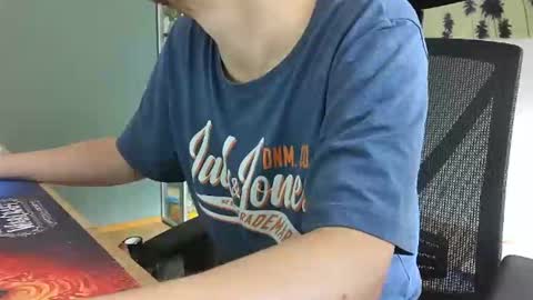 Snapshot of numlove chatting on September 15, 2025, 9:20 am Slave for Mistress and Master online show from September 15, 2025, 9:20 am