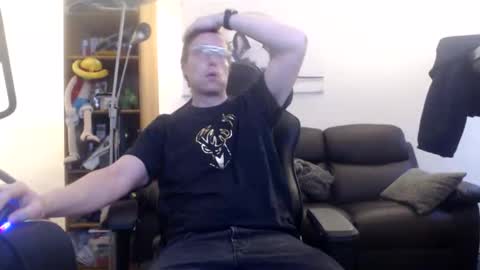 nursefan online show from January 18, 2026, 3:38 pm