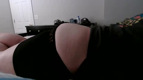 nuttincowboy727272 online show from May 27, 2026, 1:57 am